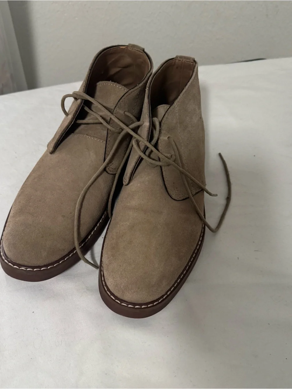 Banana Republic Men's Size 8 Desert Chukka Boots Suede Business Casual Everyday